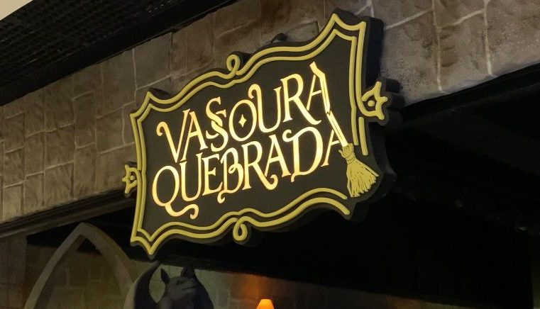 Vassoura Quebrada – Após Inauguração de Nova Unidade no Shopping Parque Cidade, Lanchonete Encanta Com Espaço Mágico e Hambúrguers Deliciosos